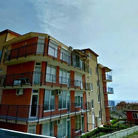 Apartment Апартамент Сън Инцараки *