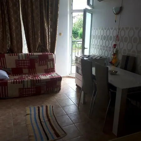 Апартамент Сън Инцараки Apartment